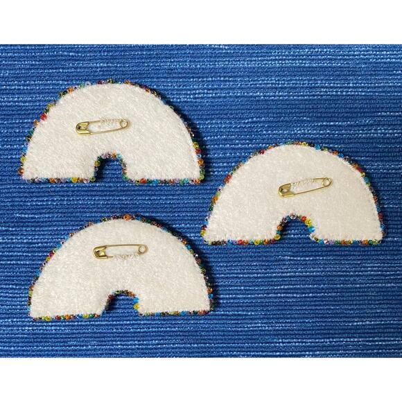 Vtg Cute Handmade Rainbow Pin Lot of 3 Homemade Crafts Sequins Beaded 3" 34B - Picture 2 of 2